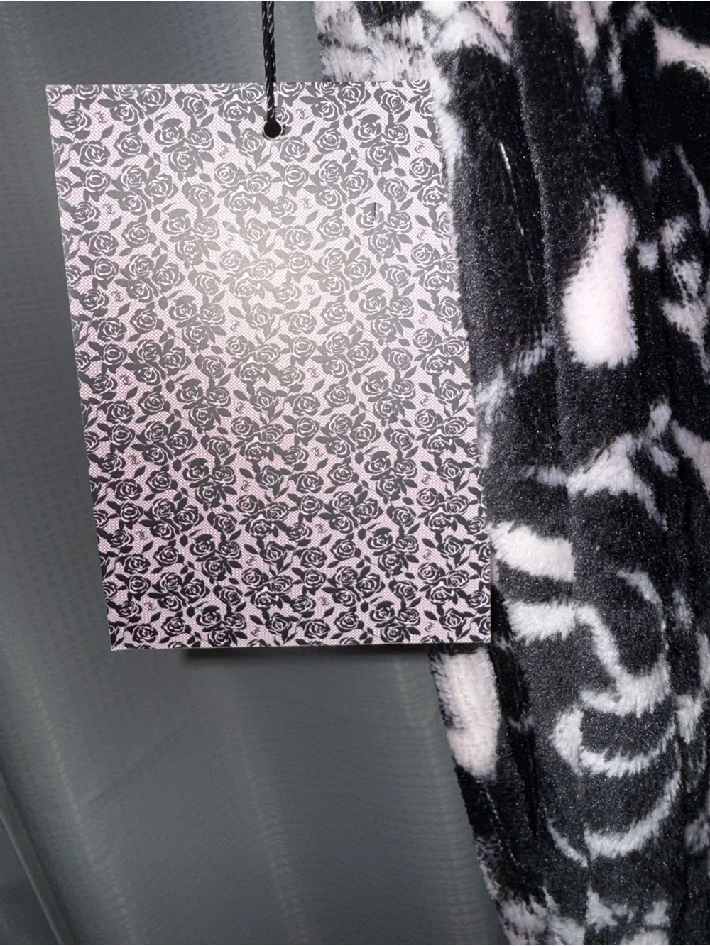 Juicy Couture Black & Light Pink Rose Print Plush Throw Blanket